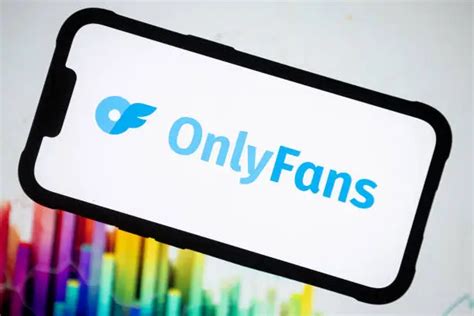 OnlyFans Creator Lily Phillips Sleeps With 101 Men In。